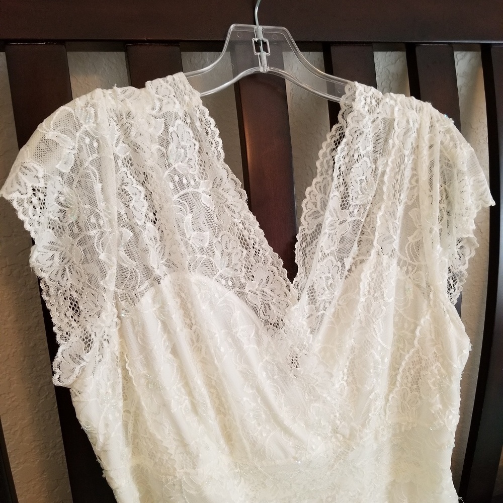 Dressbarn Lace and Sequin Blouse 1x
